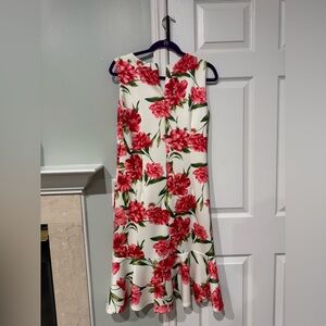 Donna Ricco White Midi Dress with Red and Pink Floral Print.  Brand New